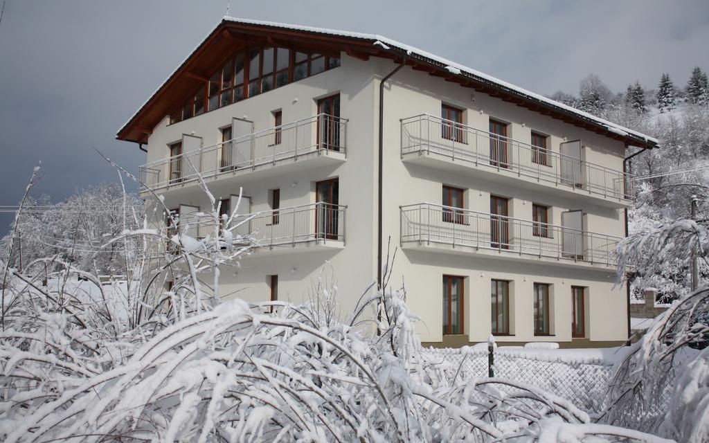 Villa Malina Oscadnica Exterior photo